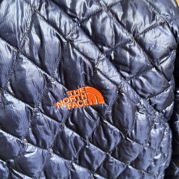 The North Face Jackets & Coats The North Face Thermoball Puffer